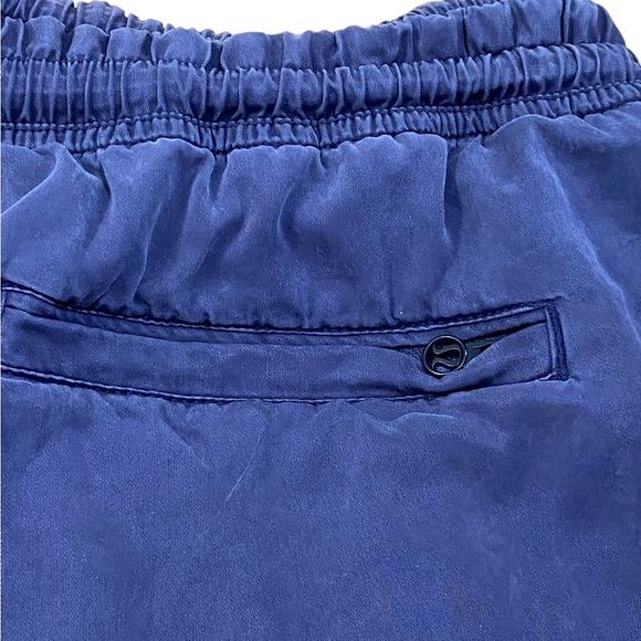 Lululemon Varsity Shorts - Picture 4 of 5